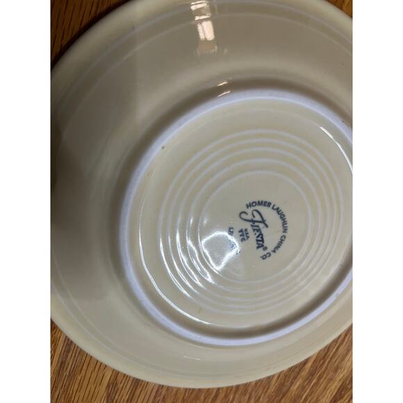Set of‎ 4 Fiesta Ware pale yellow discontinued 7" salad dessert plates - Picture 2 of 2